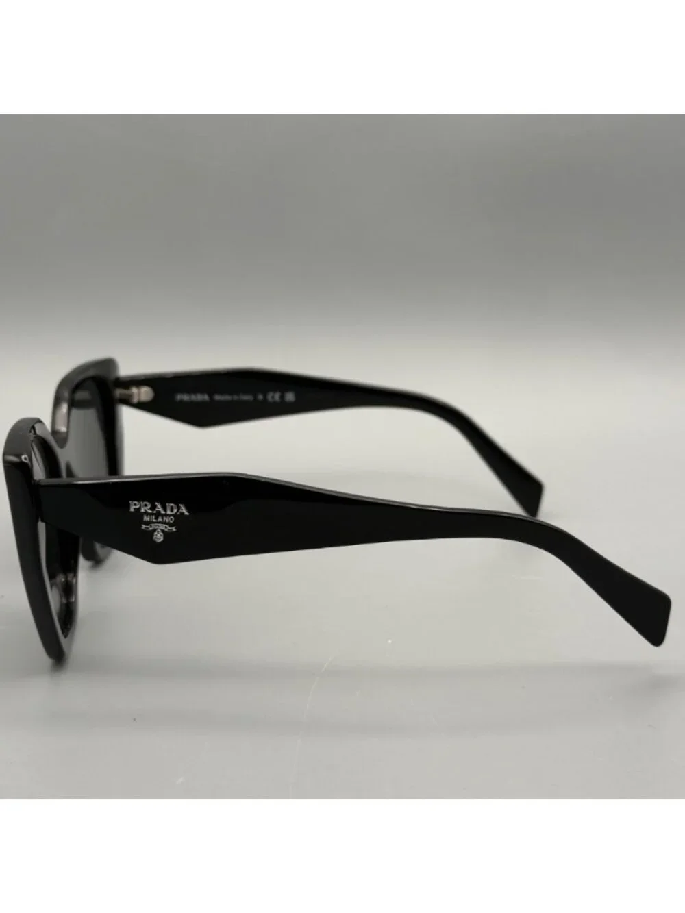 Prada PR 19ZS 1AB5S0 Sunglasses Black Dark Grey Lens 55 17 145 3N - Picture 8 of 13